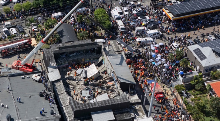 Dominican Republic nightclub roof collapse kills 98